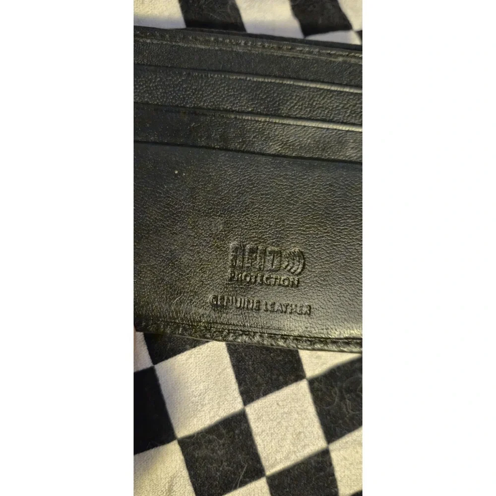 Rivet & Burr RFID Wallet ‎ Genuine Leather Mens Bifold | Black